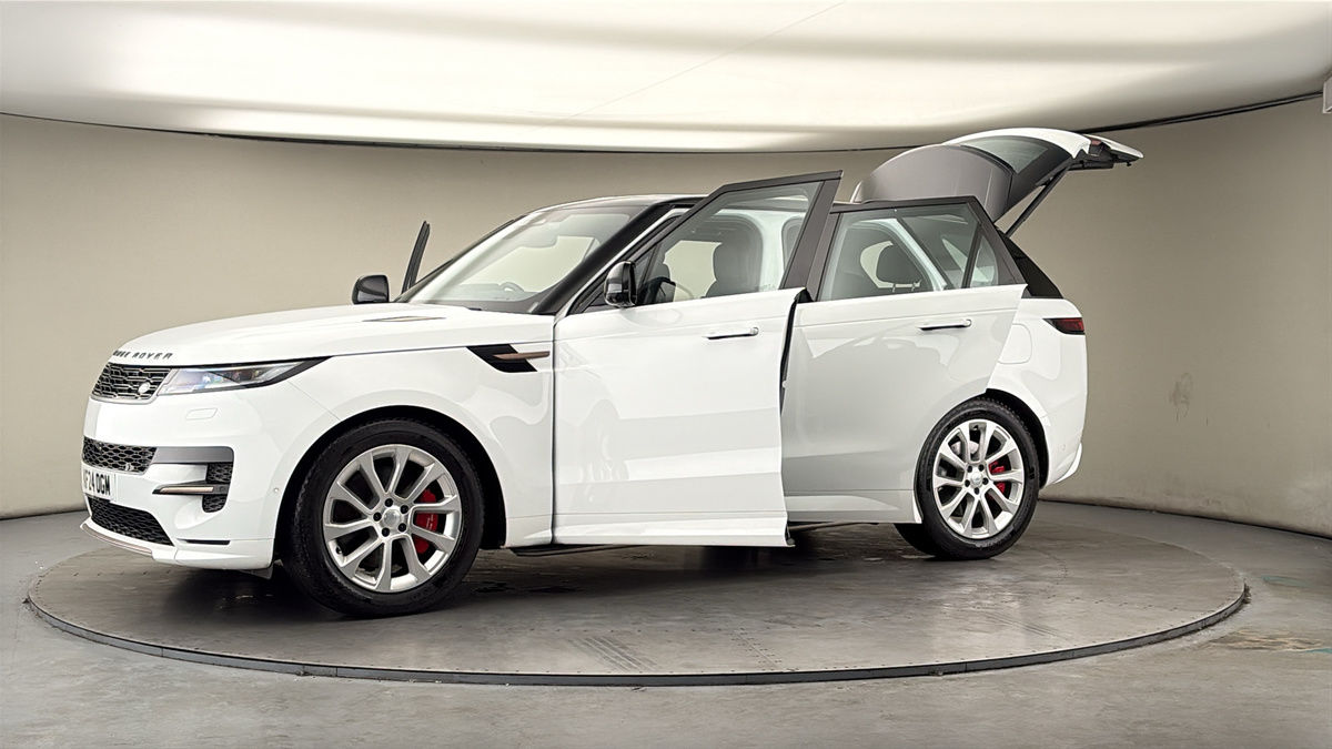 More views of Land Rover Range Rover Sport