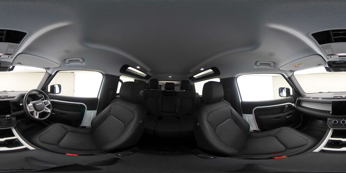 More views of Land Rover Defender 90