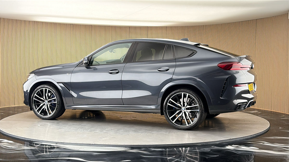 More views of BMW X6