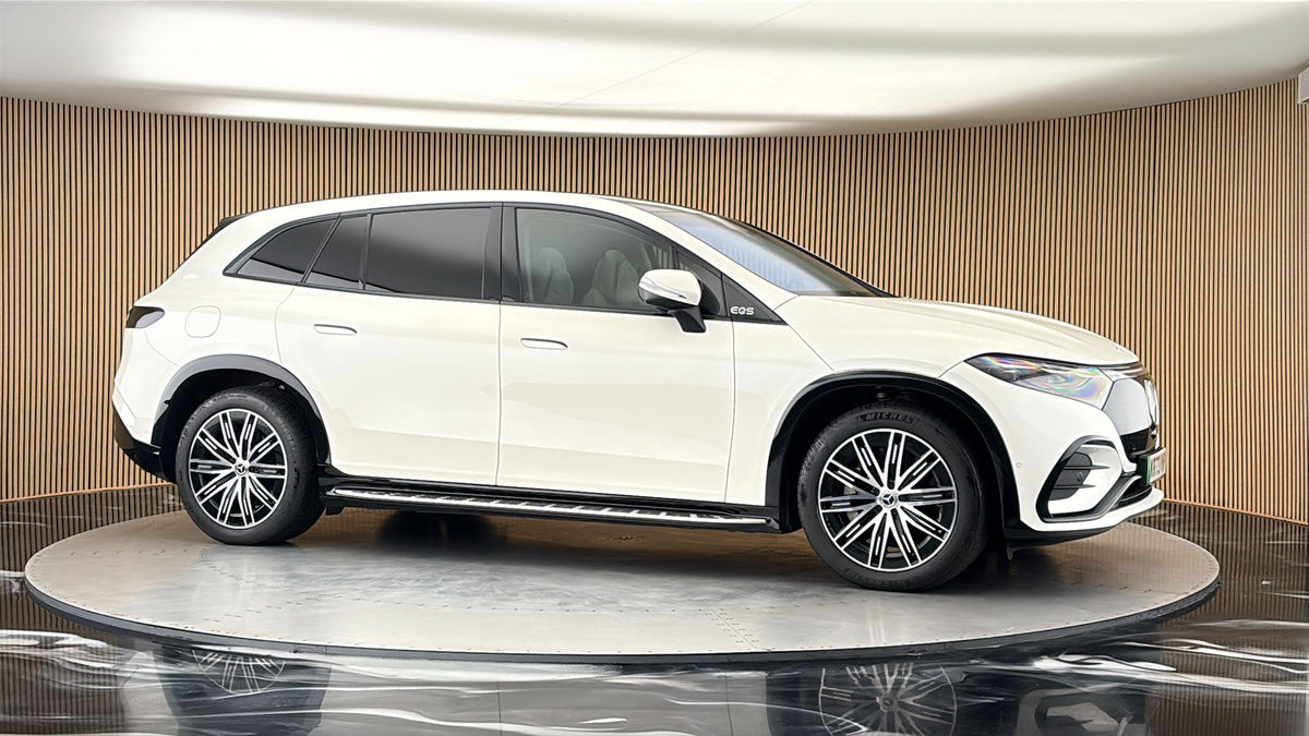 More views of Mercedes-Benz EQS