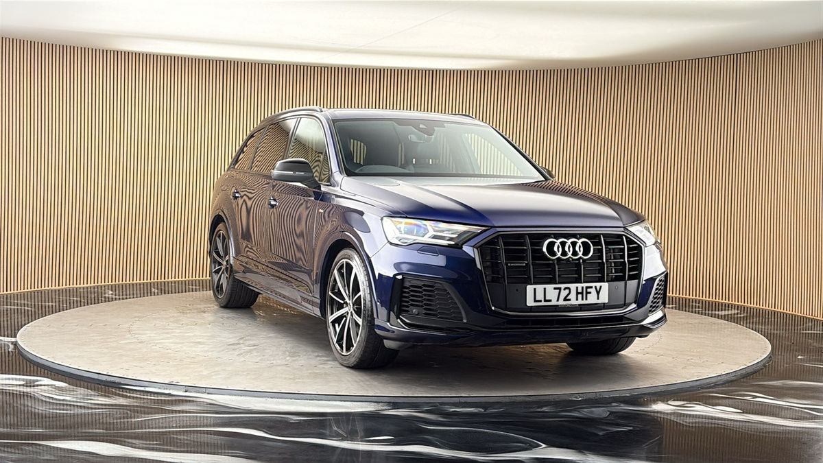 More views of Audi Q7