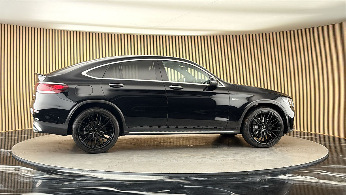 More views of Mercedes-Benz GLC