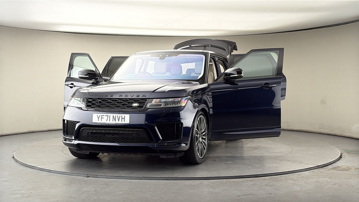 More views of Land Rover Range Rover Sport