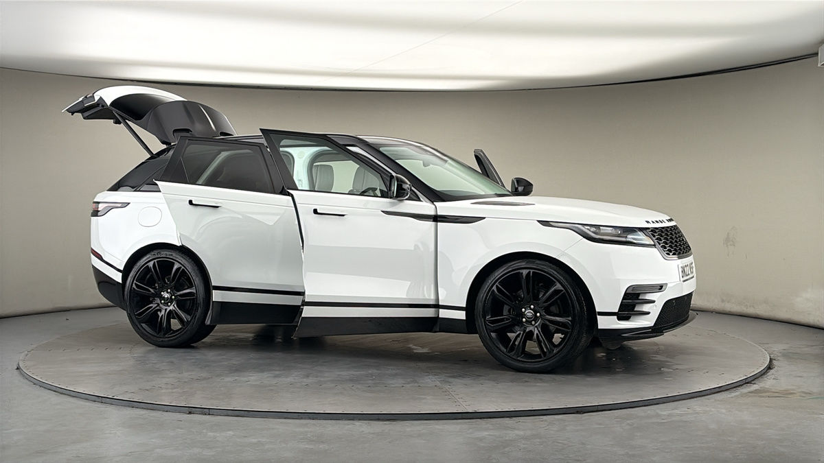 More views of Land Rover Range Rover Velar