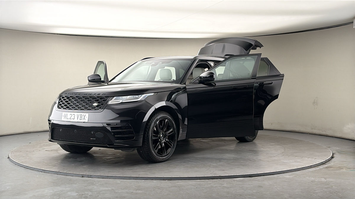 More views of Land Rover Range Rover Velar