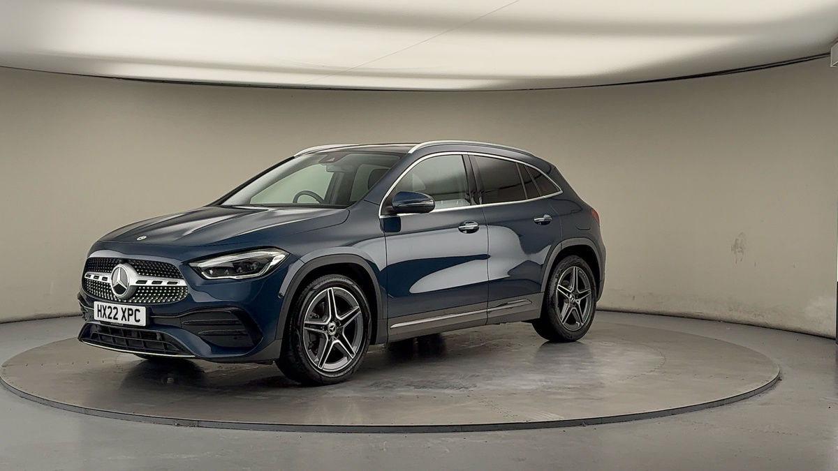 Mercedes-Benz GLA Image 20