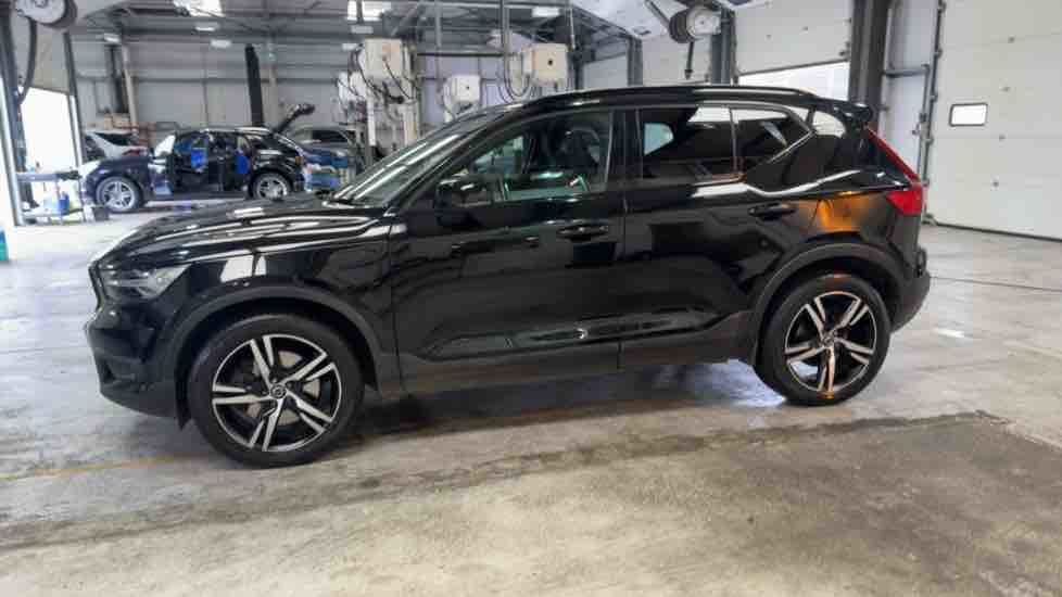 More views of Volvo XC40