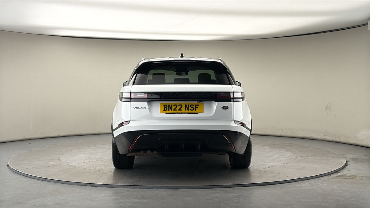 Land Rover Range Rover Velar Image 4