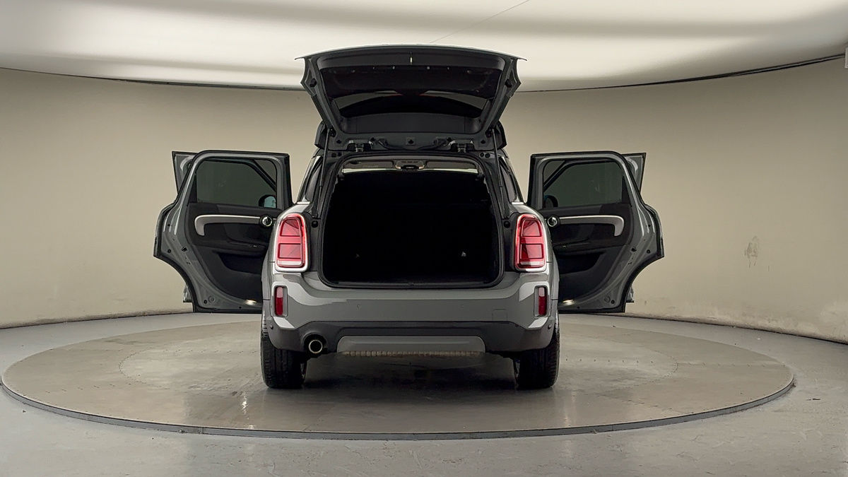 More views of MINI Countryman