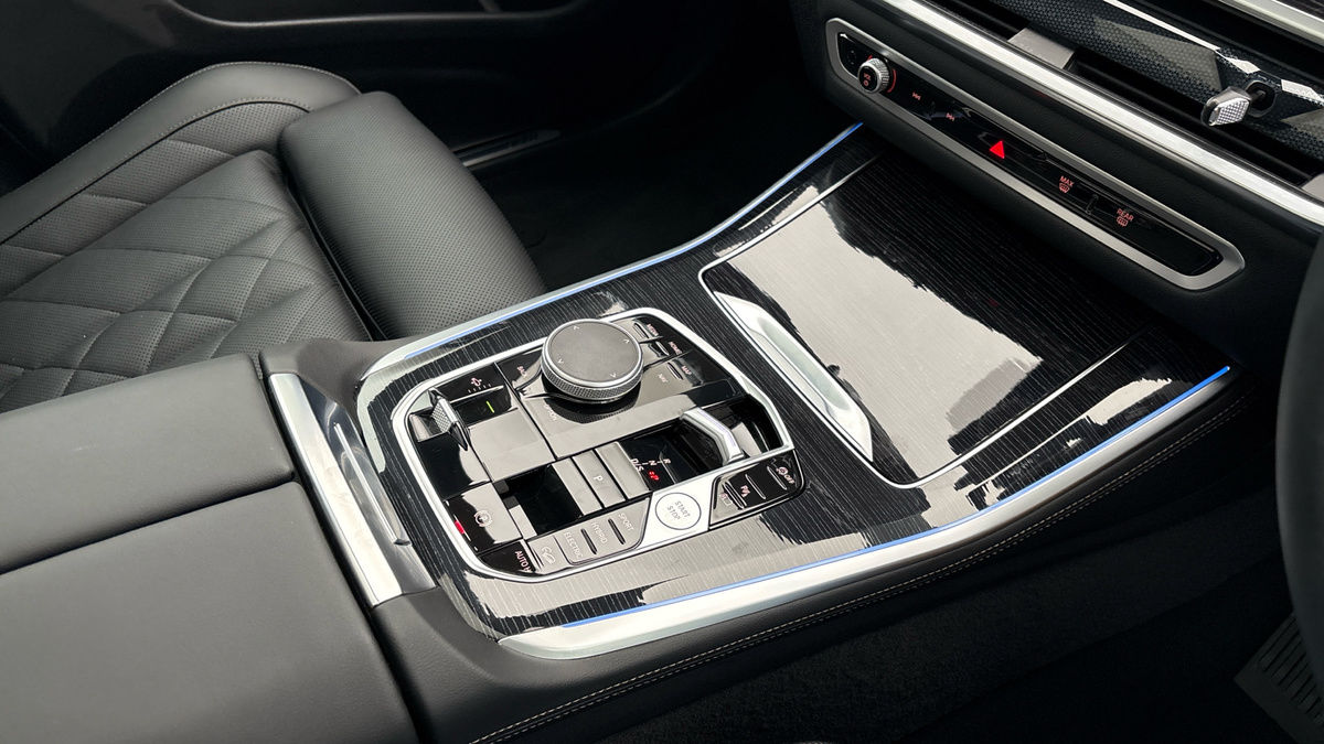 BMW X5 Image 18