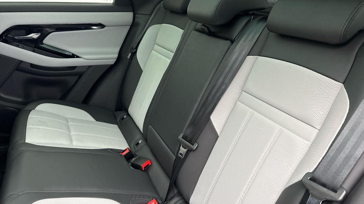 Land Rover Range Rover Evoque Image 8