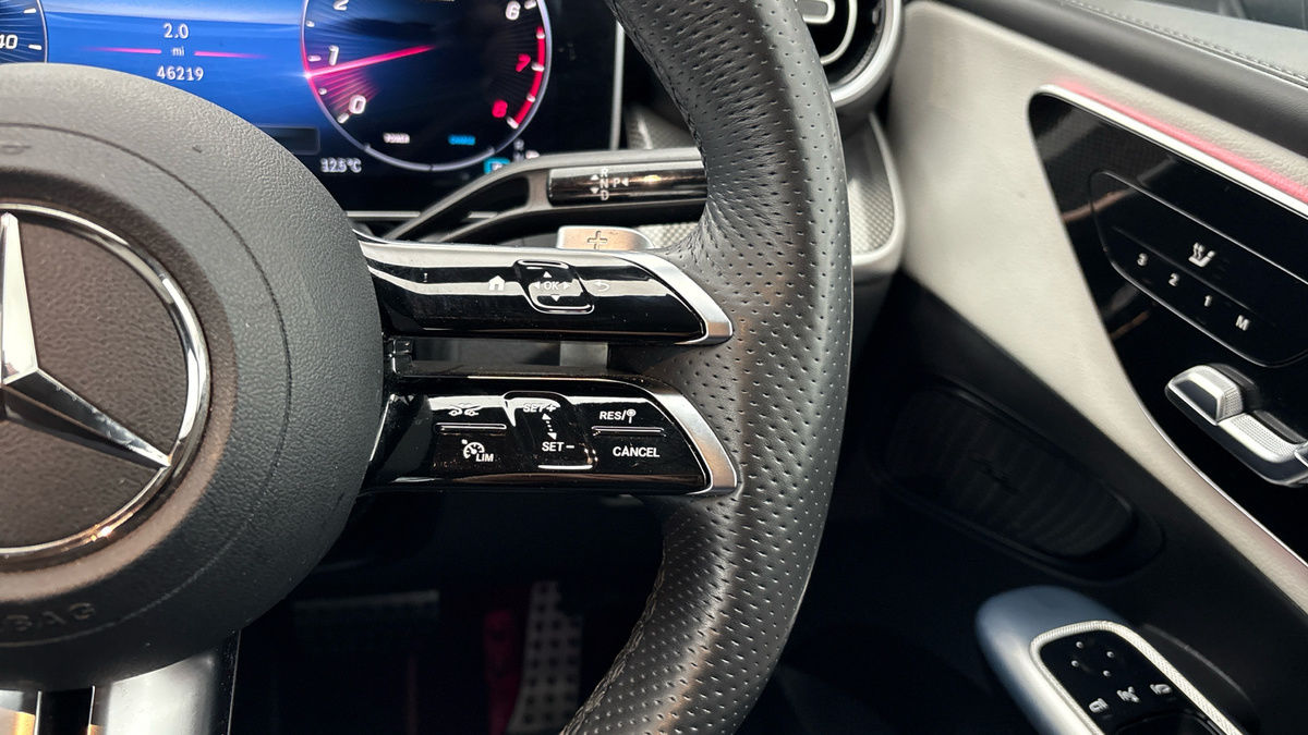 Mercedes-Benz GLC Image 14