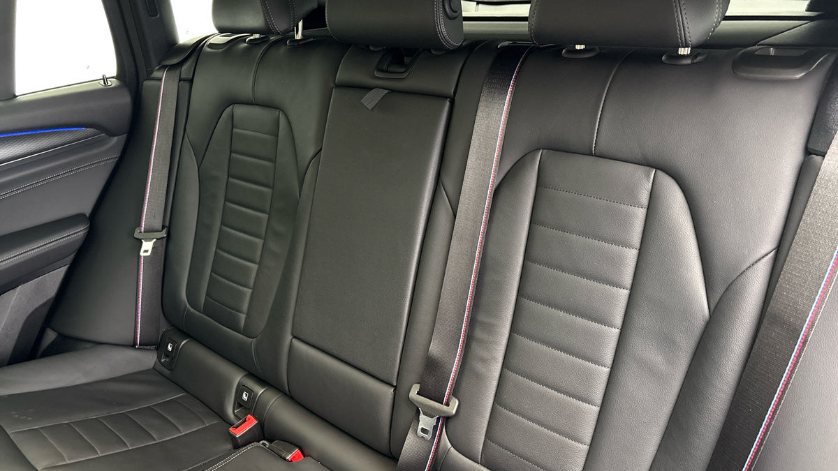 BMW X4 Image 8