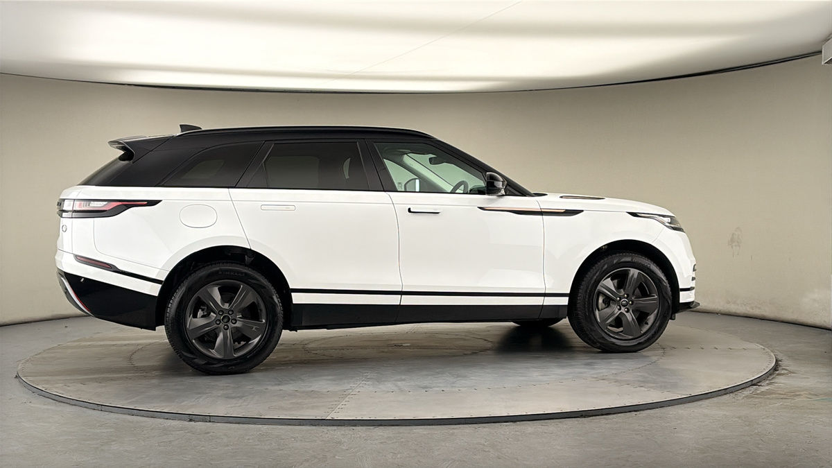 More views of Land Rover Range Rover Velar