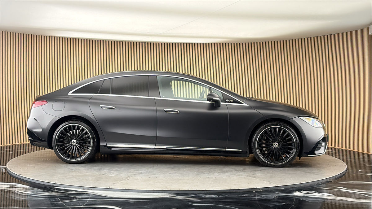 More views of Mercedes-Benz EQE
