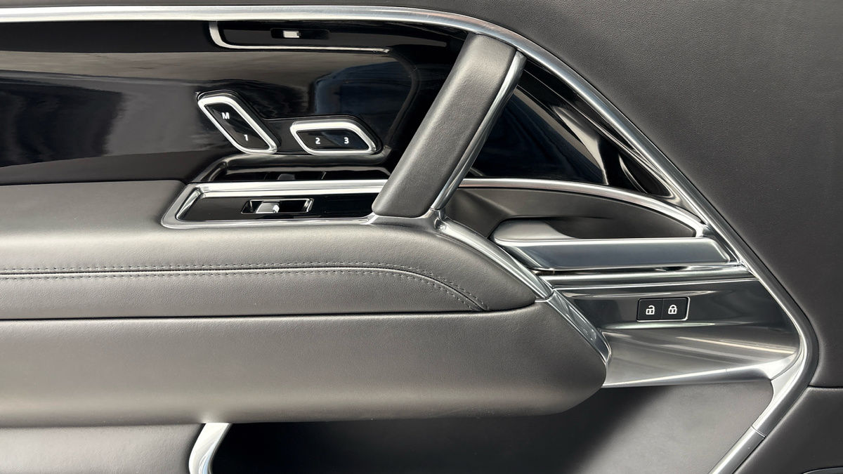 Land Rover Range Rover Image 19