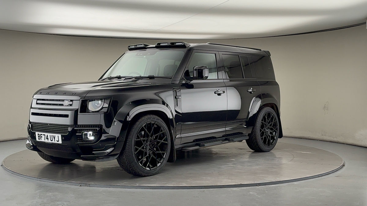 Land Rover Defender 110 Urban Image 20