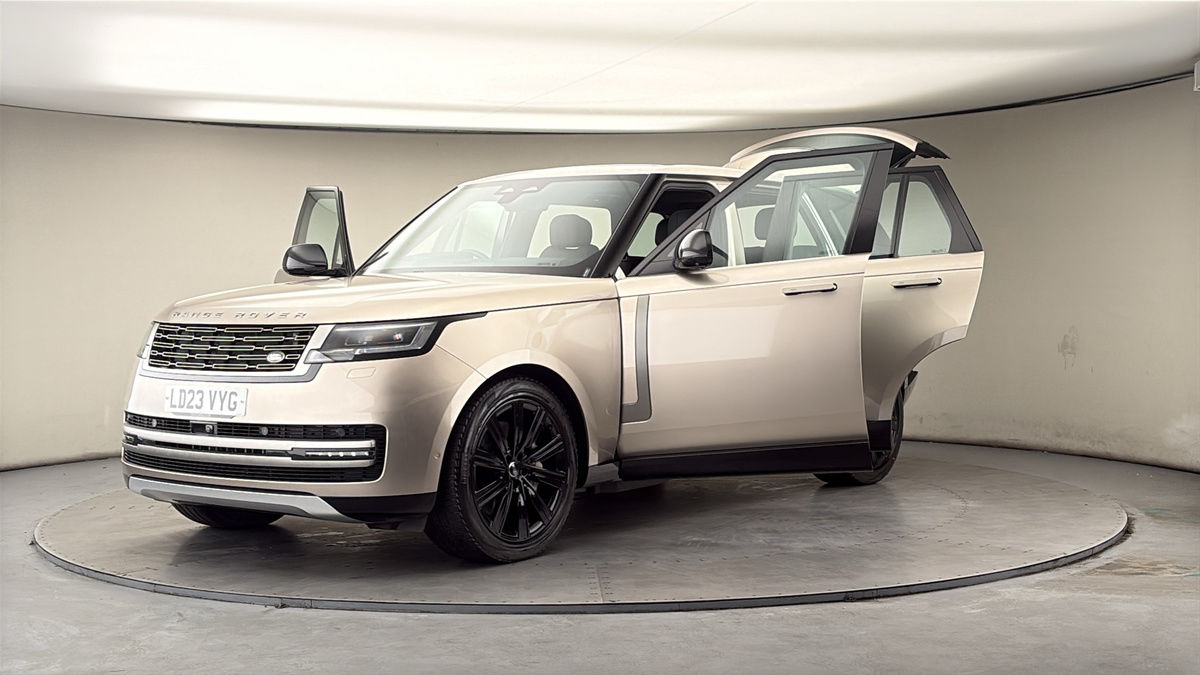 More views of Land Rover Range Rover