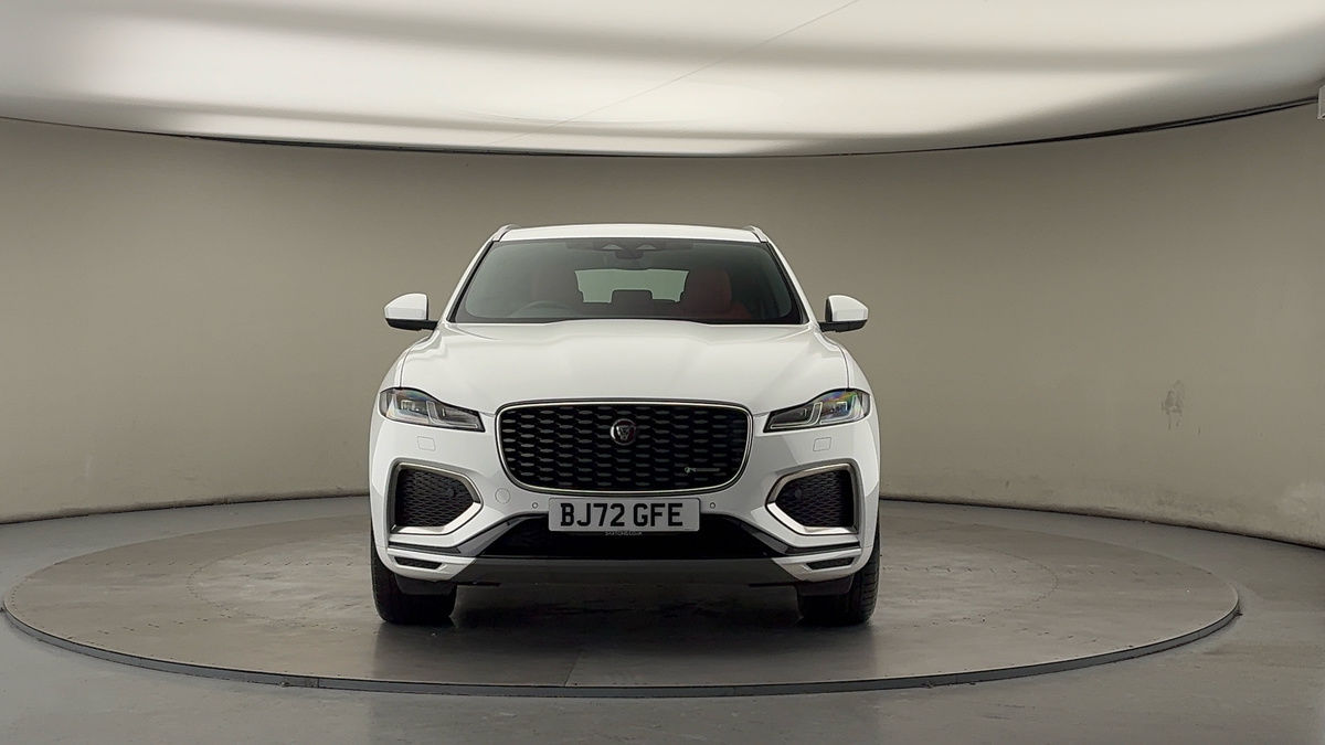 Jaguar F-PACE Image 3