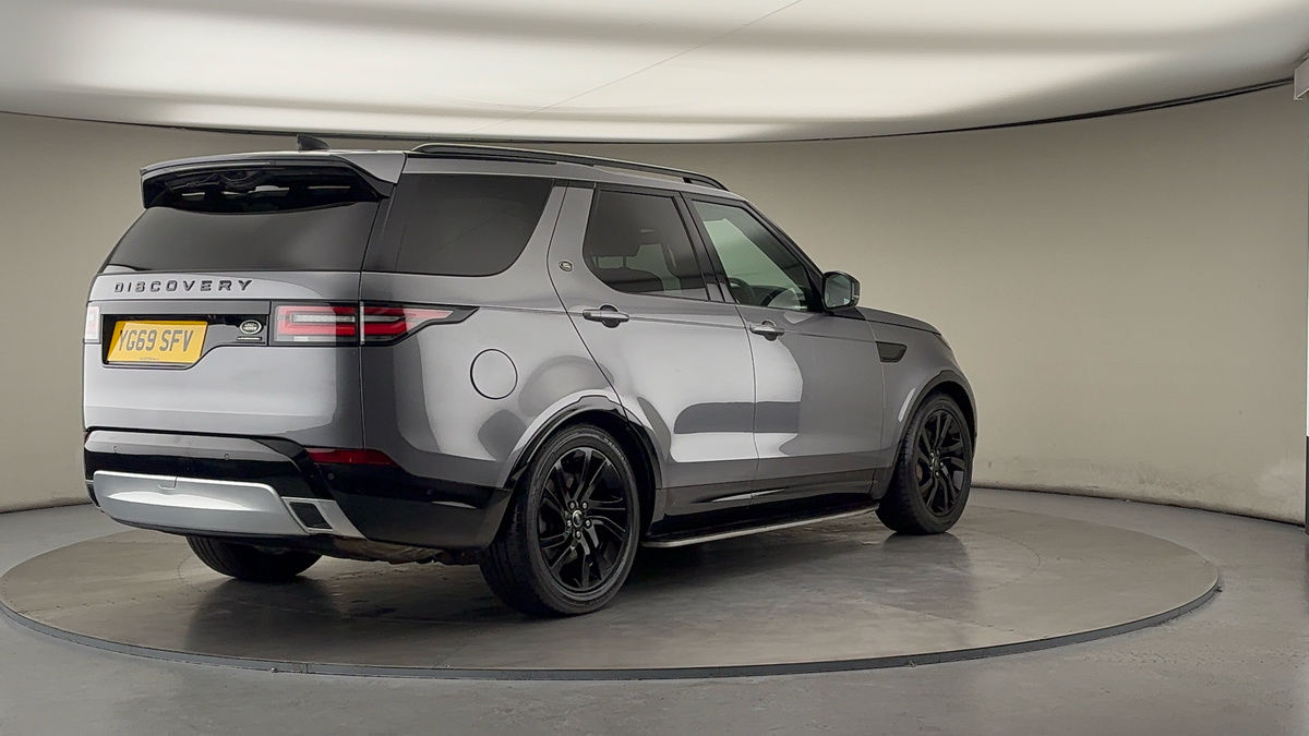 More views of Land Rover Discovery