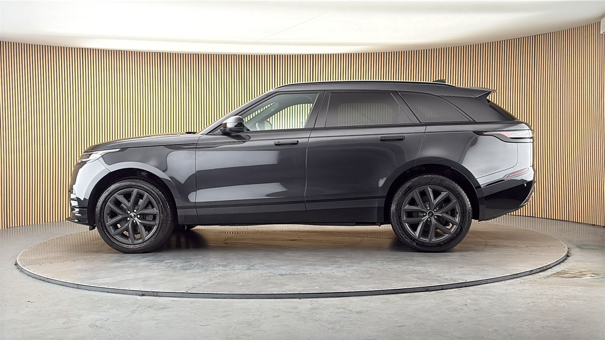 More views of Land Rover Range Rover Velar