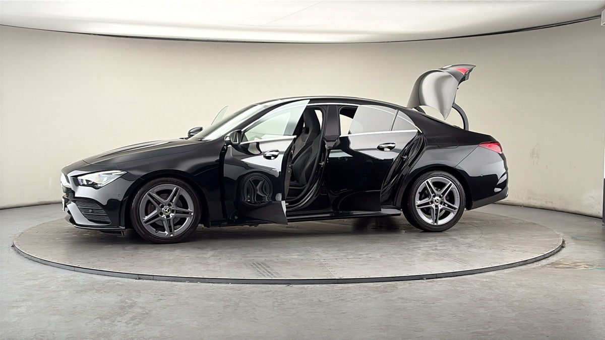 More views of Mercedes-Benz CLA