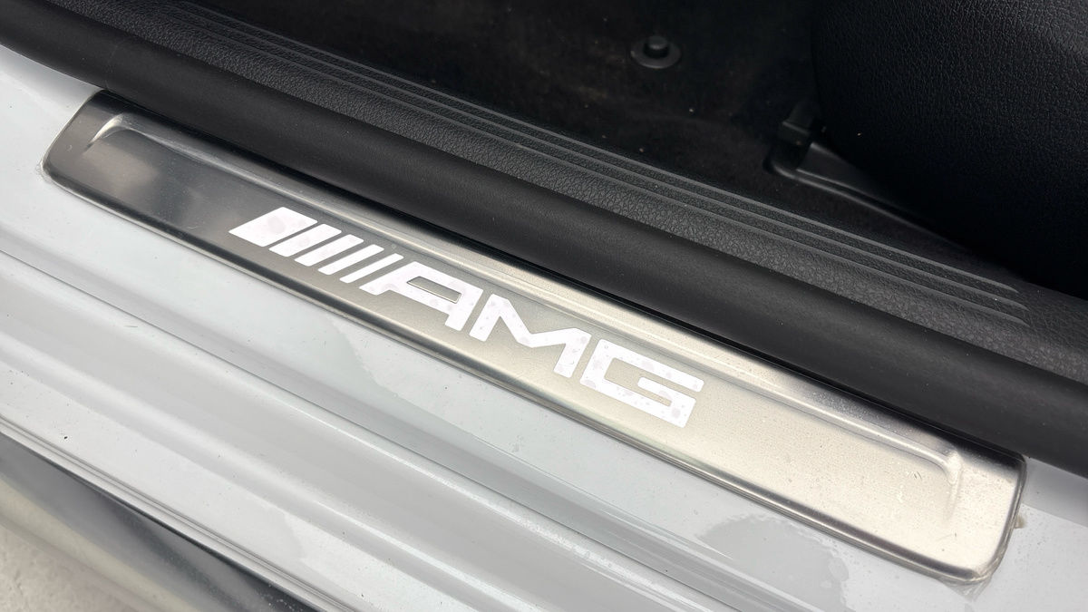 Mercedes-Benz C Class Image 30