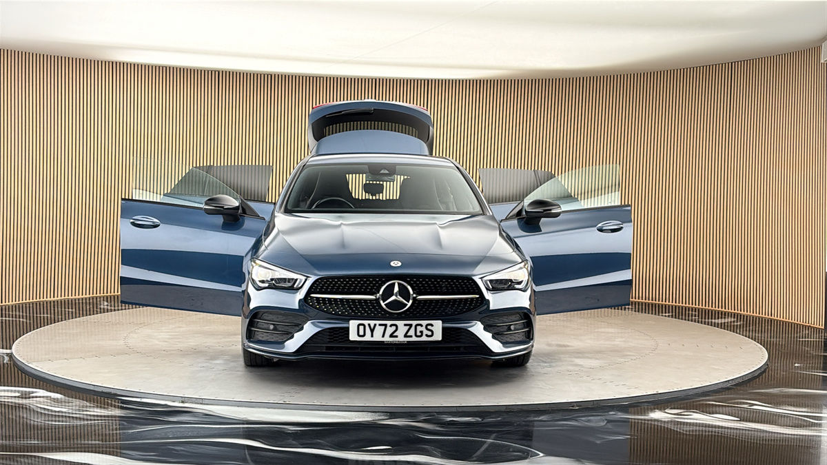 More views of Mercedes-Benz CLA