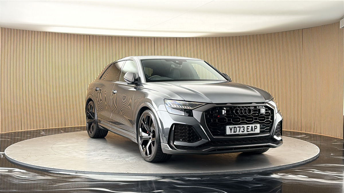 More views of Audi RSQ8