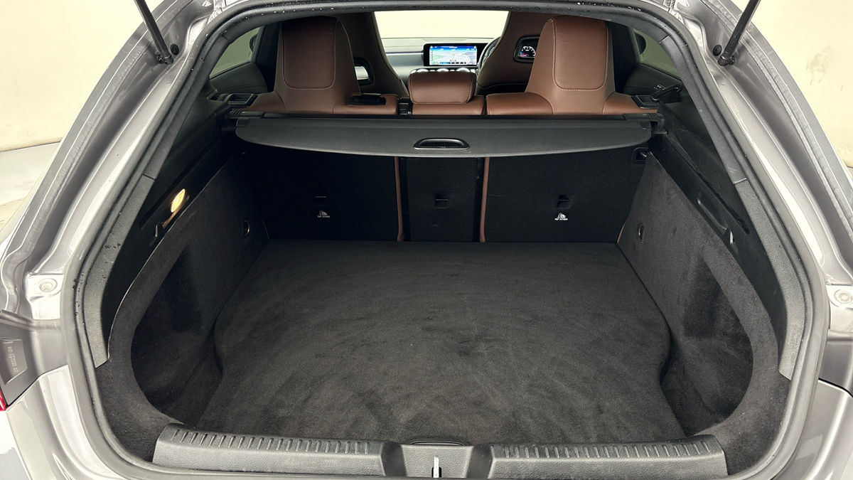 Mercedes-Benz CLA Image 11