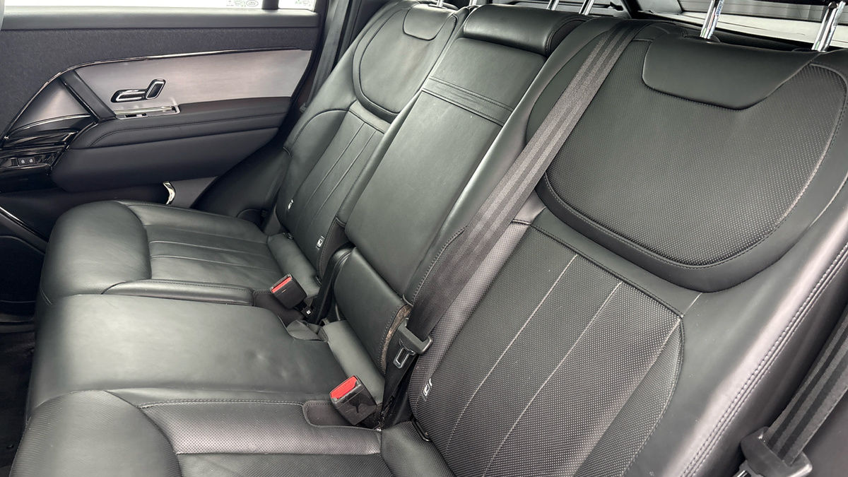 Land Rover Range Rover Sport Image 8