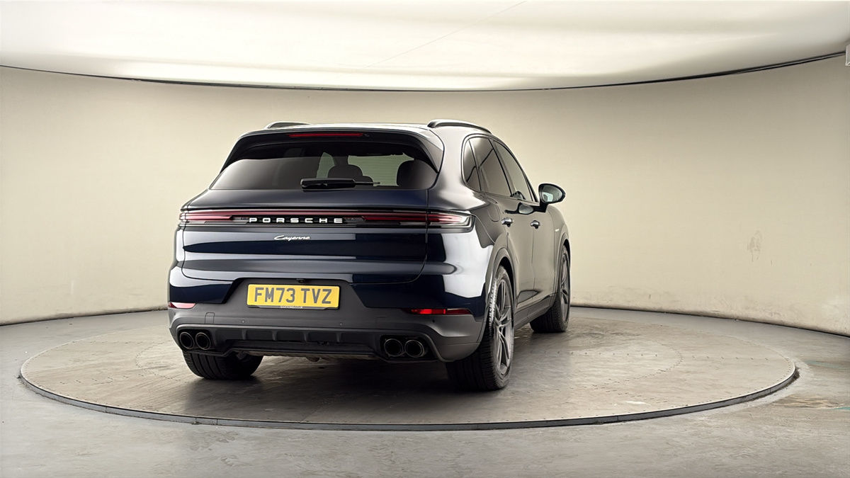 More views of Porsche Cayenne