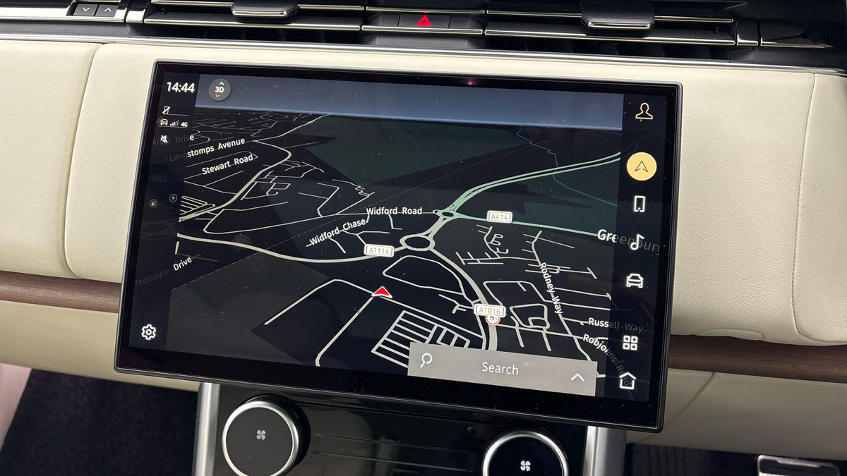 Land Rover Range Rover Image 17