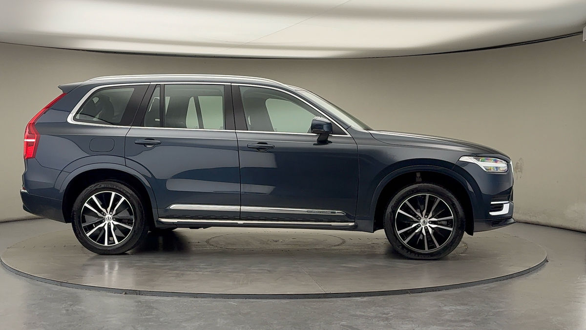 More views of Volvo XC90