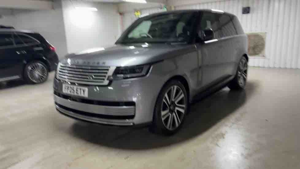 More views of Land Rover Range Rover