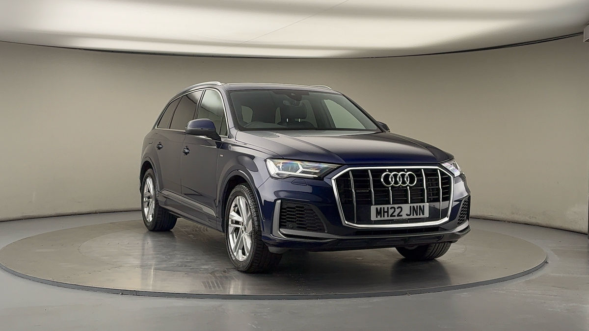 More views of Audi Q7