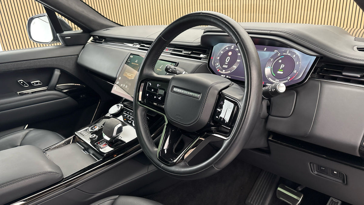 Land Rover Range Rover Sport Image 5