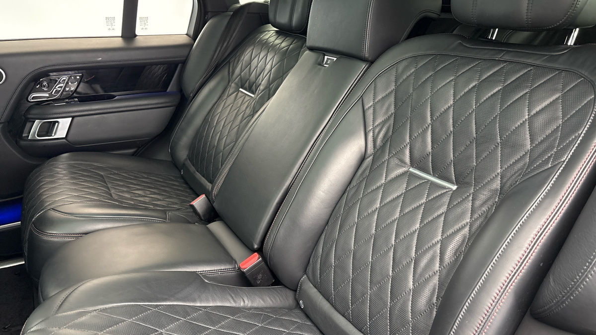 Land Rover Range Rover Image 8