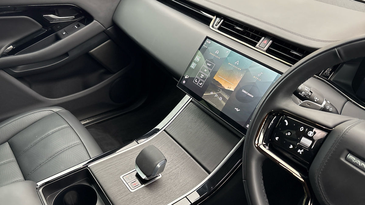 Land Rover Range Rover Evoque Image 18