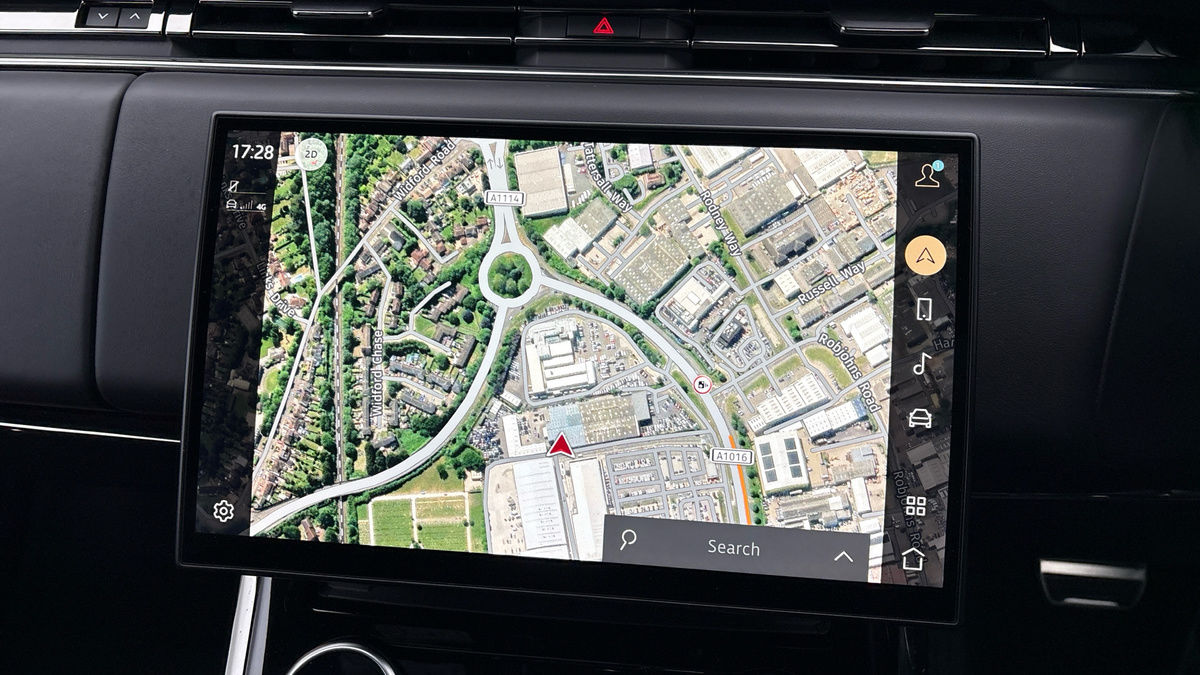 Land Rover Range Rover Sport Image 17