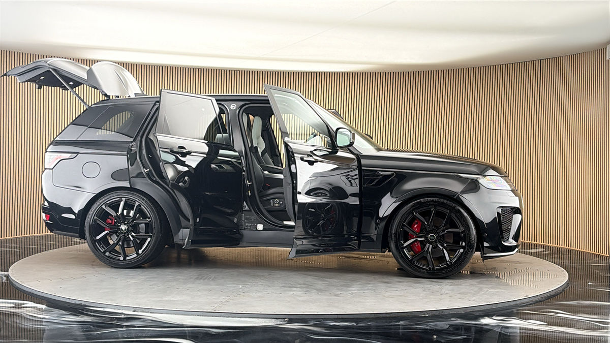More views of Land Rover Range Rover Sport