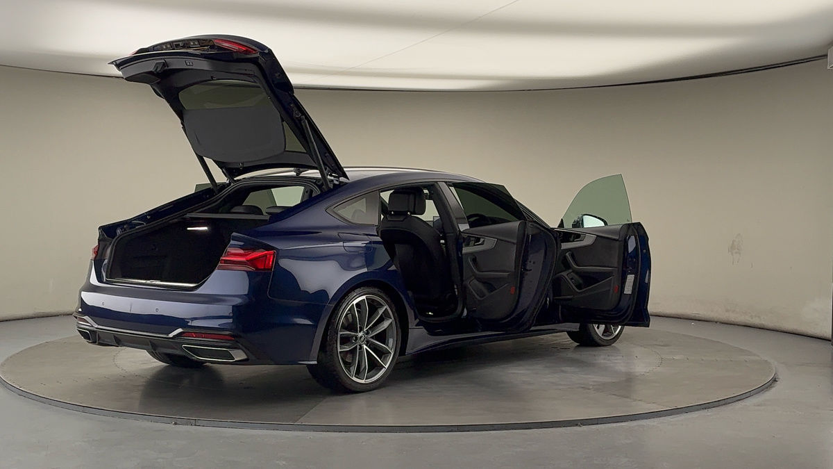 More views of Audi A5