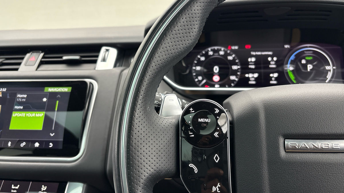 Land Rover Range Rover Sport Image 13