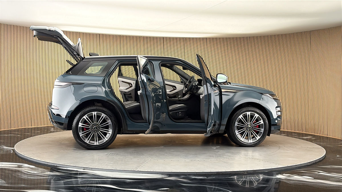 More views of Land Rover Range Rover Evoque