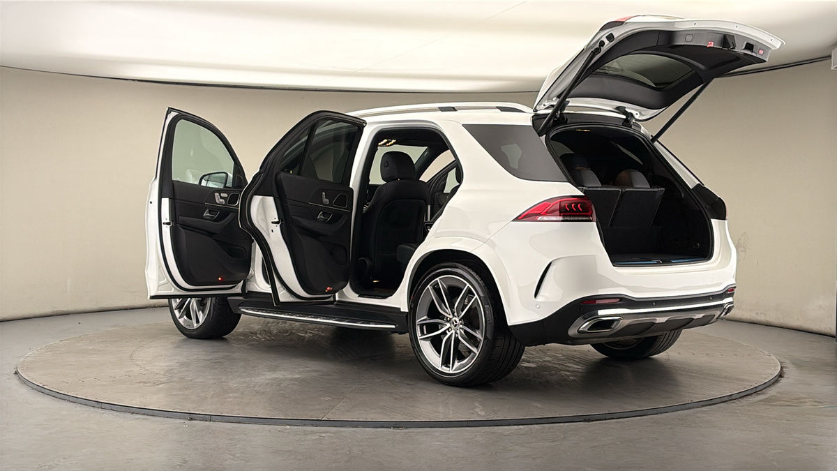 More views of Mercedes-Benz GLE