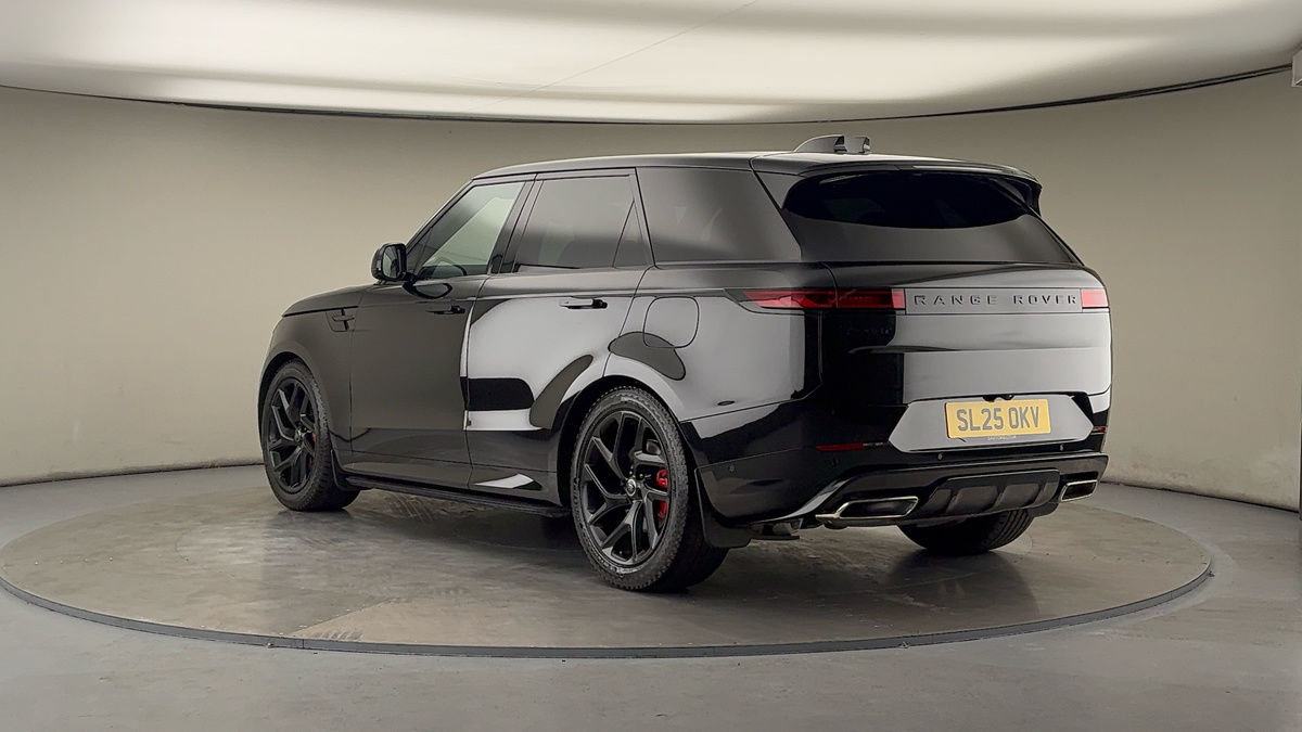 Land Rover Range Rover Sport Image 2