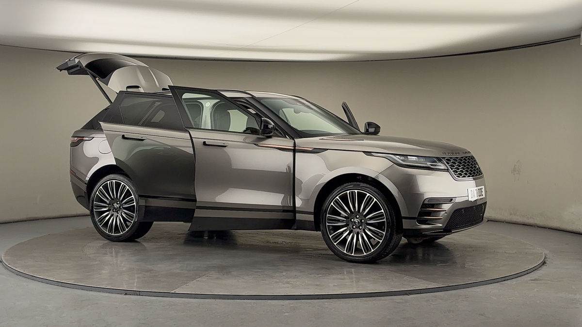 More views of Land Rover Range Rover Velar