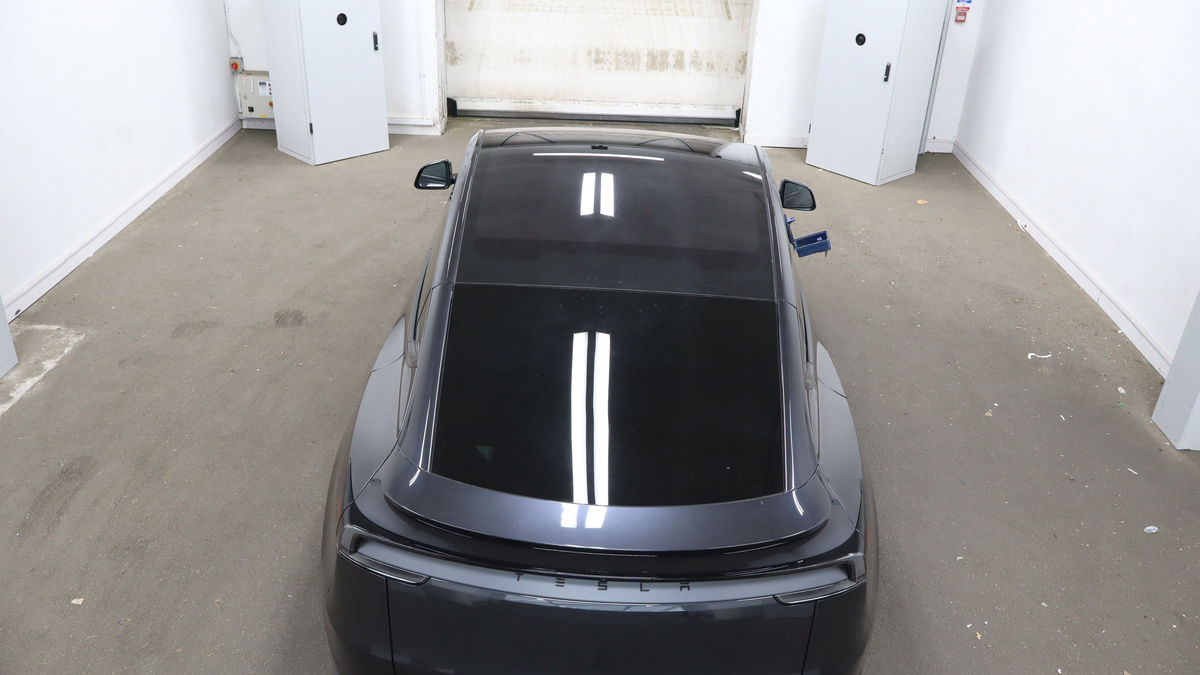 Tesla Model Y Image 8