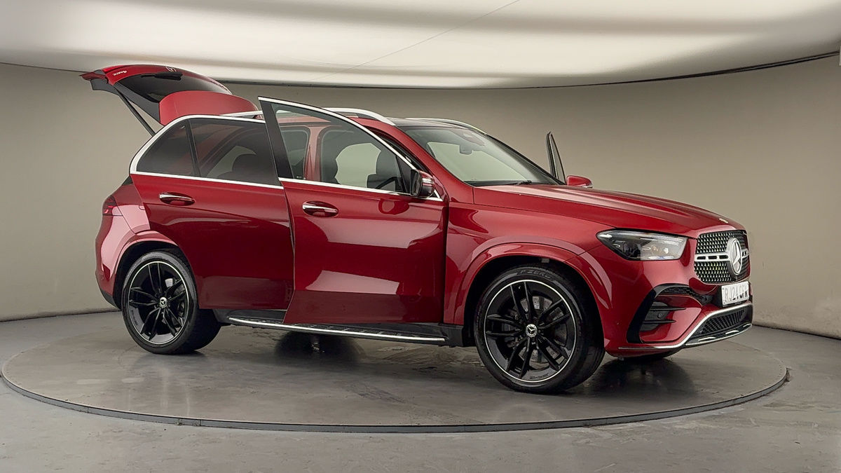 More views of Mercedes-Benz GLE