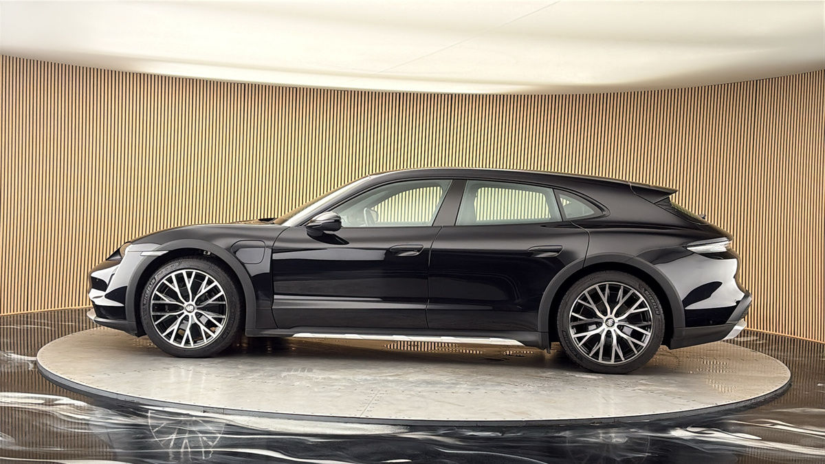 More views of Porsche Taycan